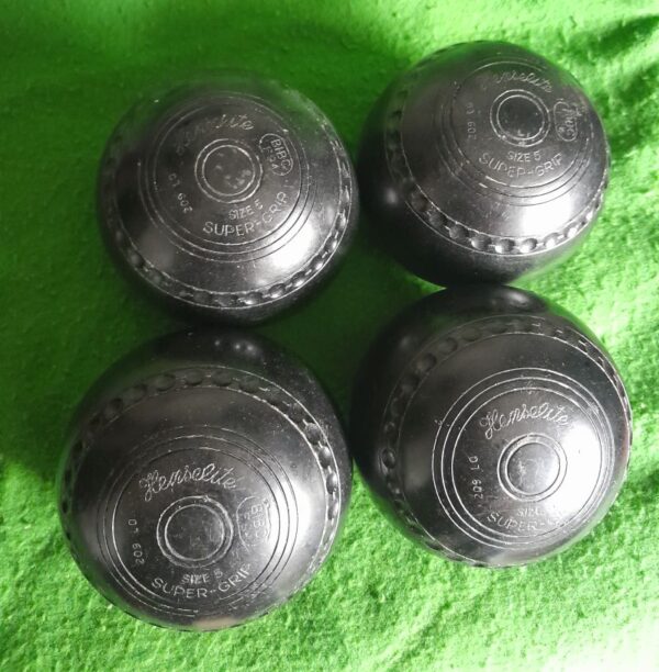Henselite Super Grip Size 5 Set Of 4 Indoor/Short-Mat/Lawn Bowls - Heavy Weight