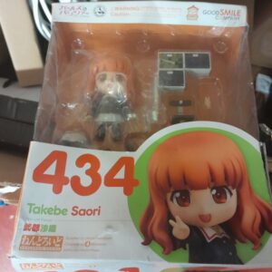 Nendoroid 434: Saori Takebe (GIRLS und PANZER) box squished in storage